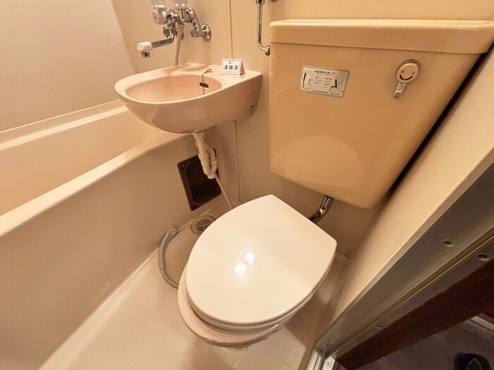 物件内観写真17　(トイレ)