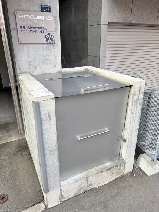 物件外観写真6　(駐輪場)