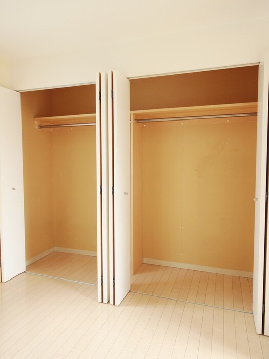 物件内観写真11　(収納)