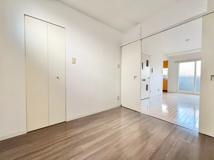 物件内観写真14　(居室)