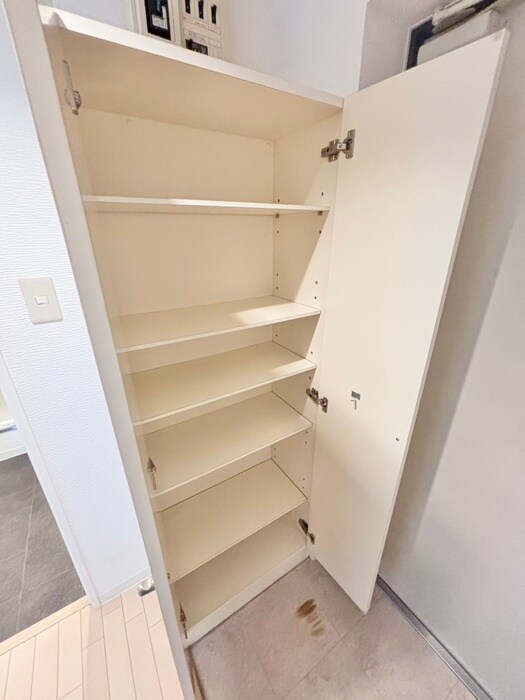 物件内観写真21　(靴箱)