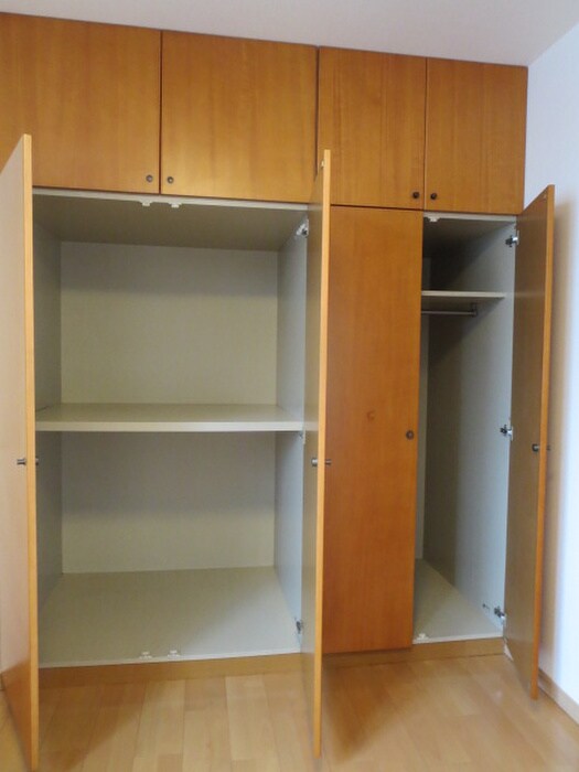 物件内観写真9　(収納)