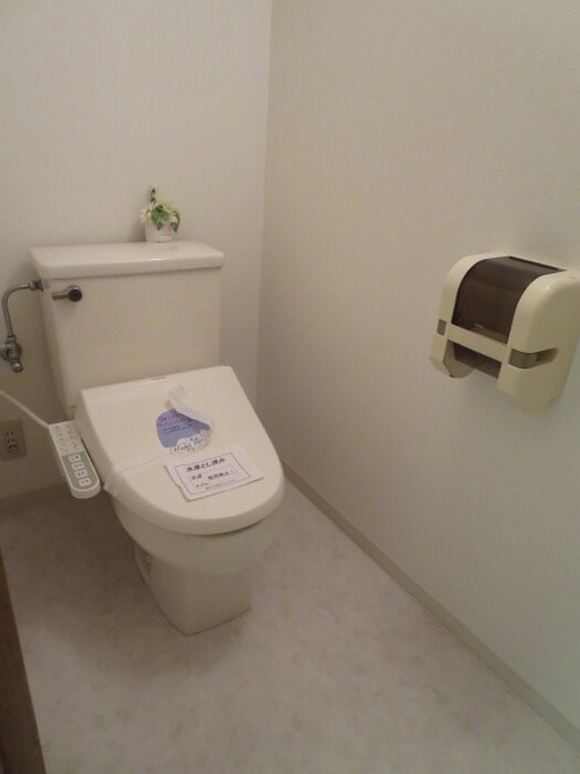 物件内観写真13　(トイレ)