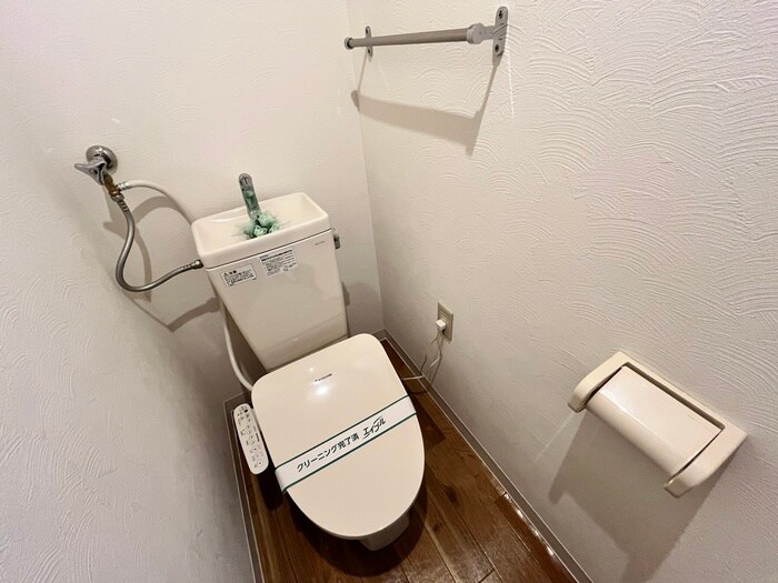 物件内観写真15　(トイレ)