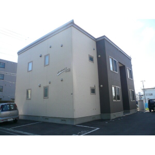 物件外観写真1　(外観写真)