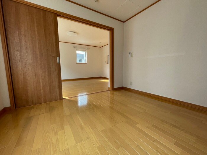 物件内観写真10　(居室)