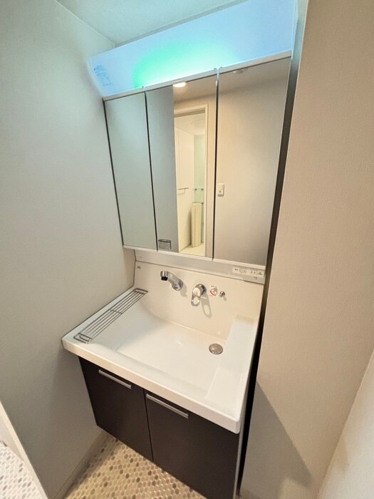 物件内観写真14　(洗面)