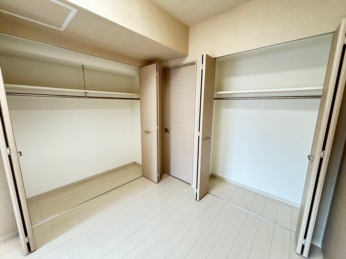 物件内観写真15　(収納)