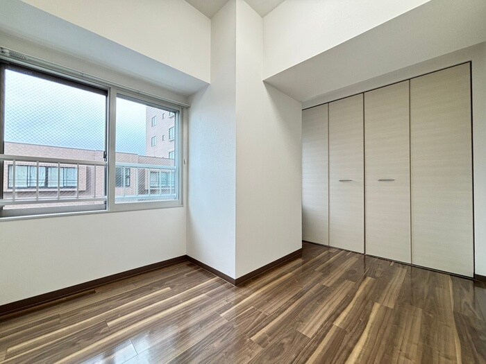 物件内観写真22　(居室)