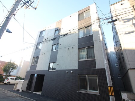 エグゼクティブ南７条外観写真