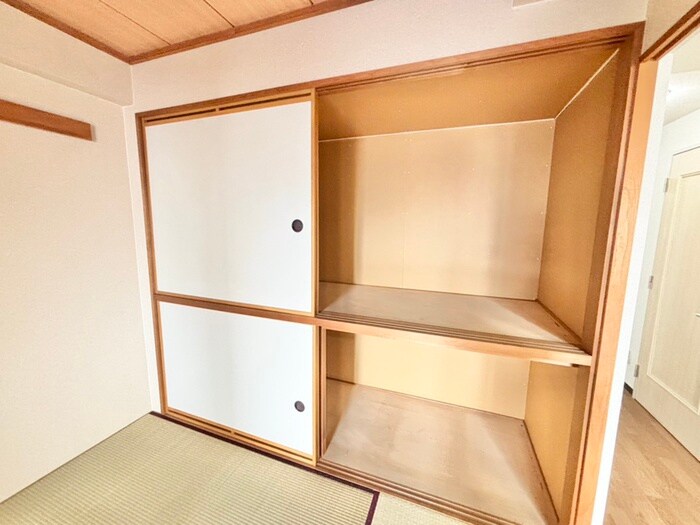物件内観写真15　(収納)