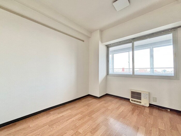 物件内観写真19　(居室)