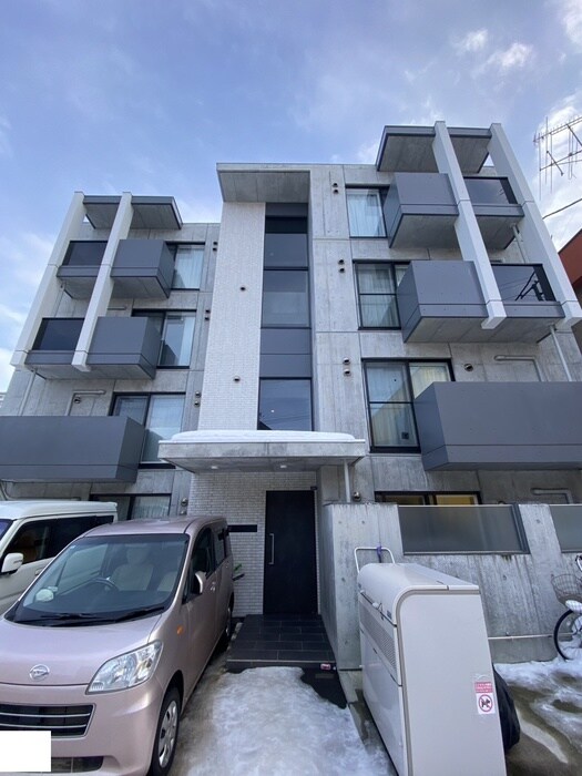 物件外観写真2　(外観写真)