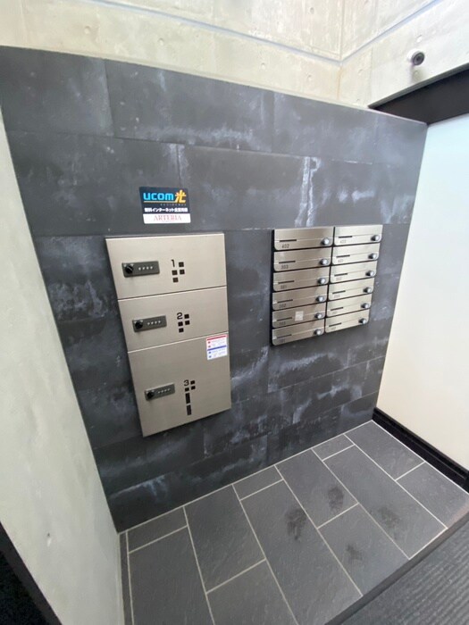 物件外観写真6　(建物設備)