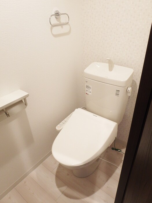 物件内観写真15　(トイレ)