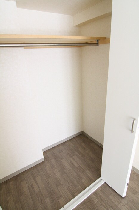 物件内観写真9　(収納)