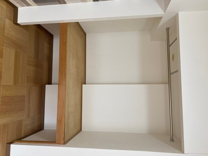 物件内観写真10　(収納)