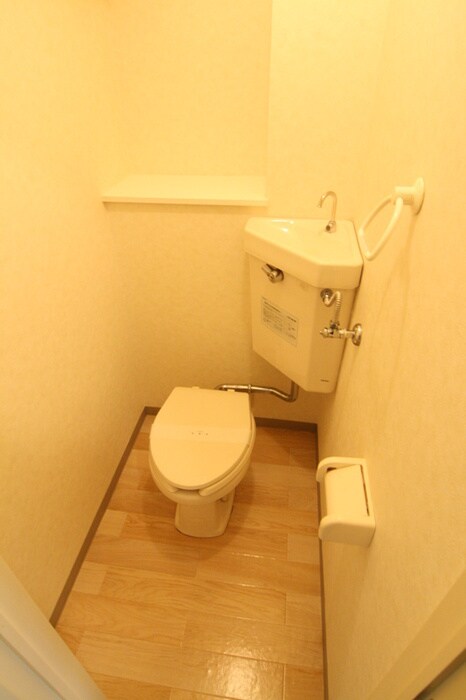 物件内観写真12　(トイレ)