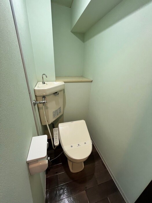 物件内観写真14　(トイレ)