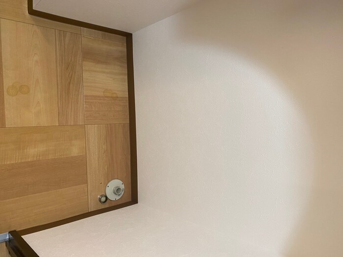 物件内観写真17　(洗濯機置場)