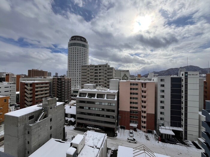 物件内観写真20　(室内からの展望)