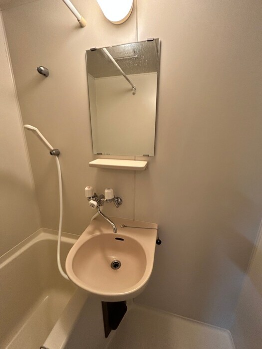 物件内観写真15　(洗面)