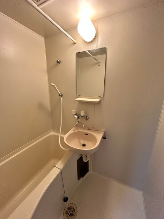 物件内観写真16　(バス／シャワールーム等)