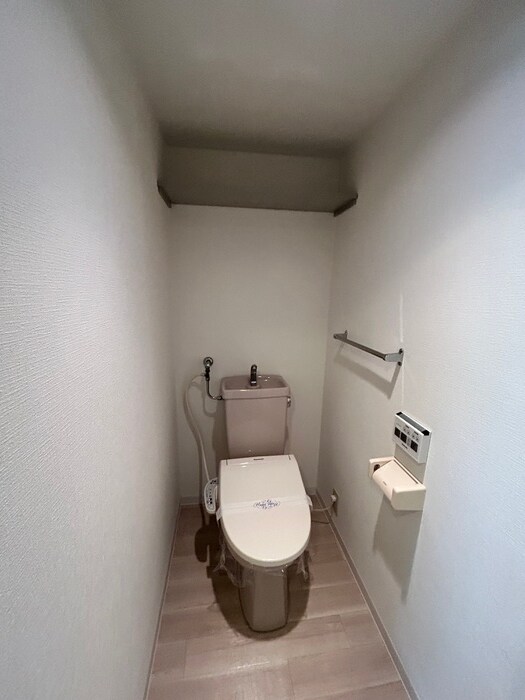 物件内観写真18　(トイレ)