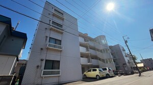 北１９条タッセイビル外観写真