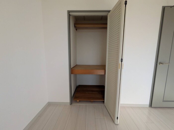 物件内観写真15　(収納)