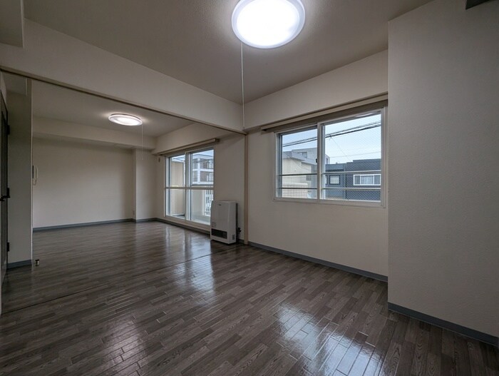 物件内観写真10　(居室)