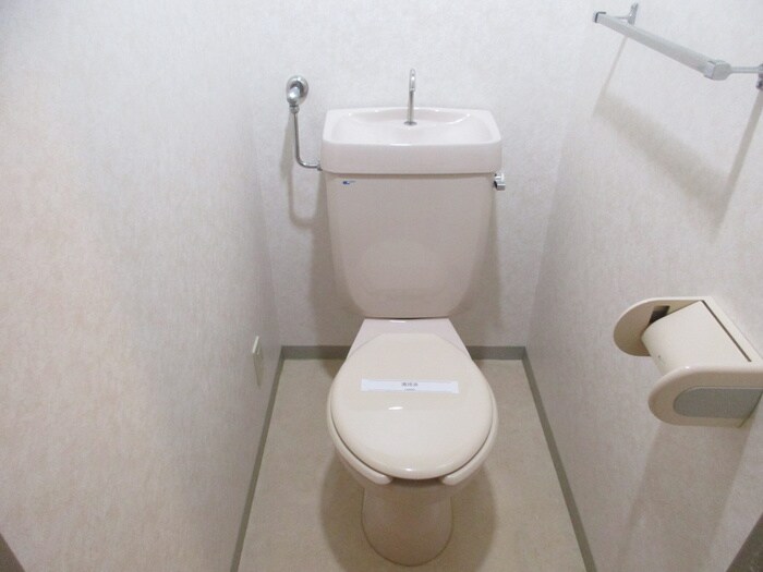 物件内観写真17　(トイレ)