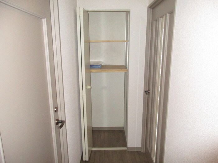 物件内観写真19　(収納)