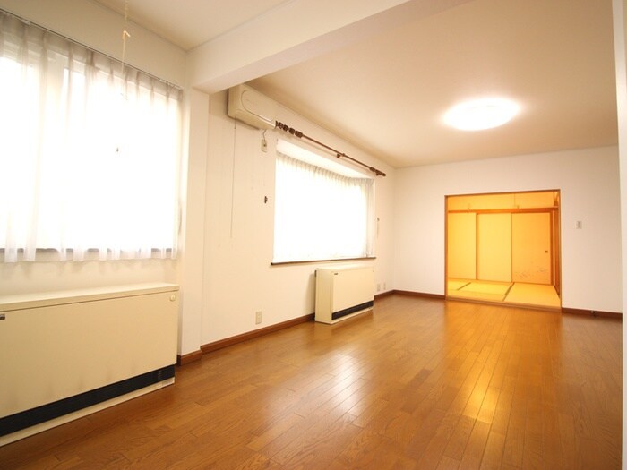 物件内観写真6　(居室)