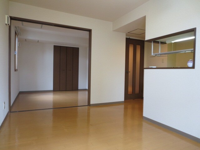 物件内観写真11　(居室)