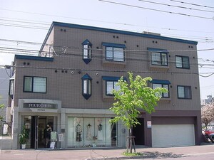 メイプル円山外観写真