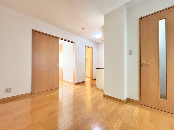 物件内観写真9　(居室)