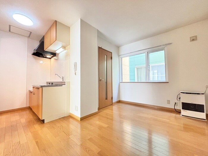 物件内観写真10　(居室)