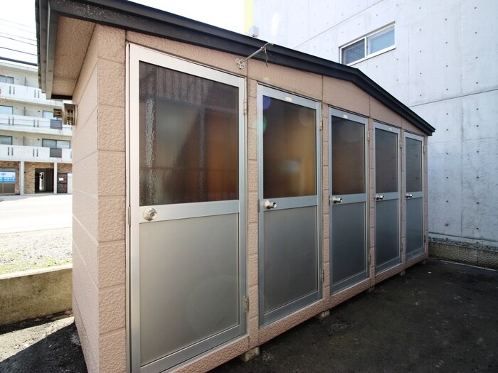 物件外観写真4　(建物設備)