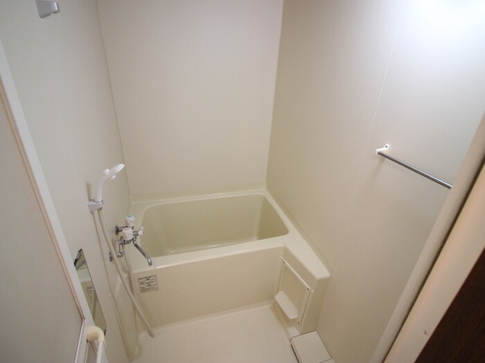 物件内観写真12　(バス／シャワールーム等)