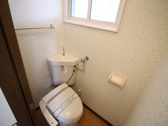 物件内観写真15　(トイレ)