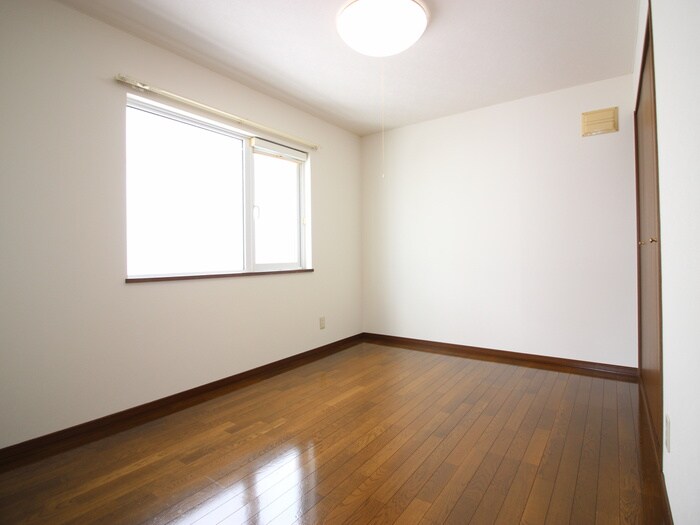 物件内観写真16　(内観写真)