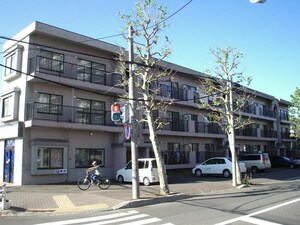 ラ・ヌ－ベルコ－ト旭町外観写真