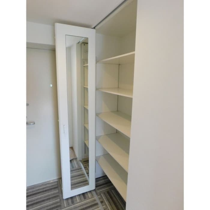 物件内観写真14　(玄関)