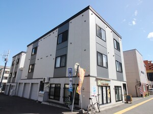 HONU豊平A棟外観写真
