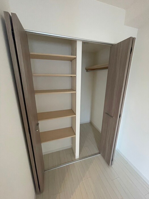 物件内観写真15　(収納)