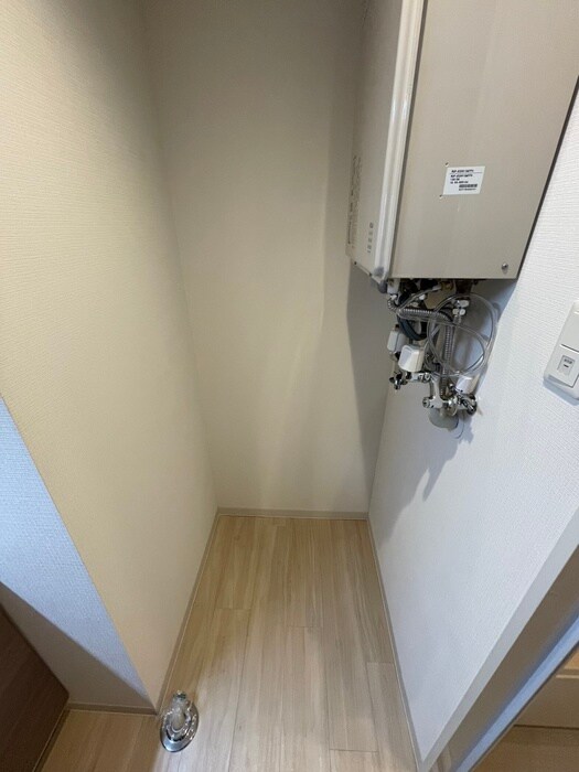 物件内観写真19　(洗濯機置場)