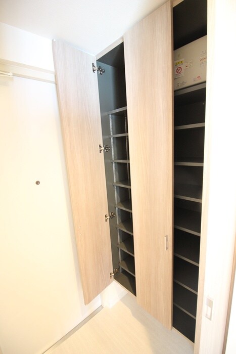 物件内観写真20　(靴箱)