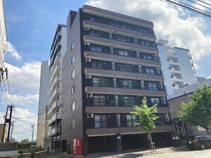 ロイヤルリバー外観写真