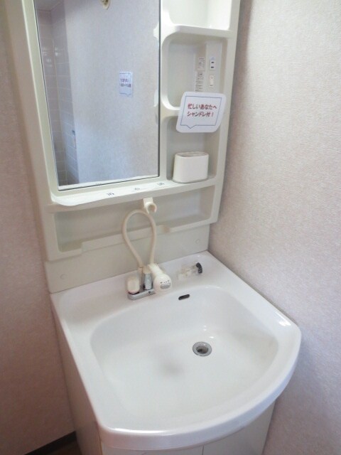 物件内観写真12　(洗面)